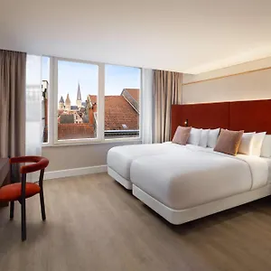 4* Ξενοδοχείο Nh Collection