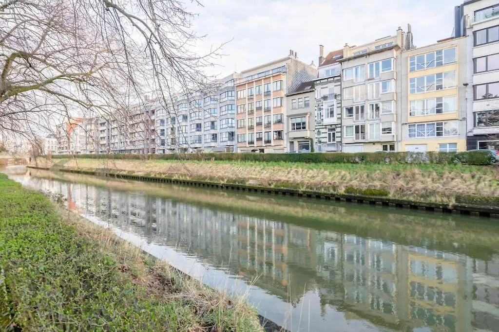 Luxury Leie View Apartment Ghent