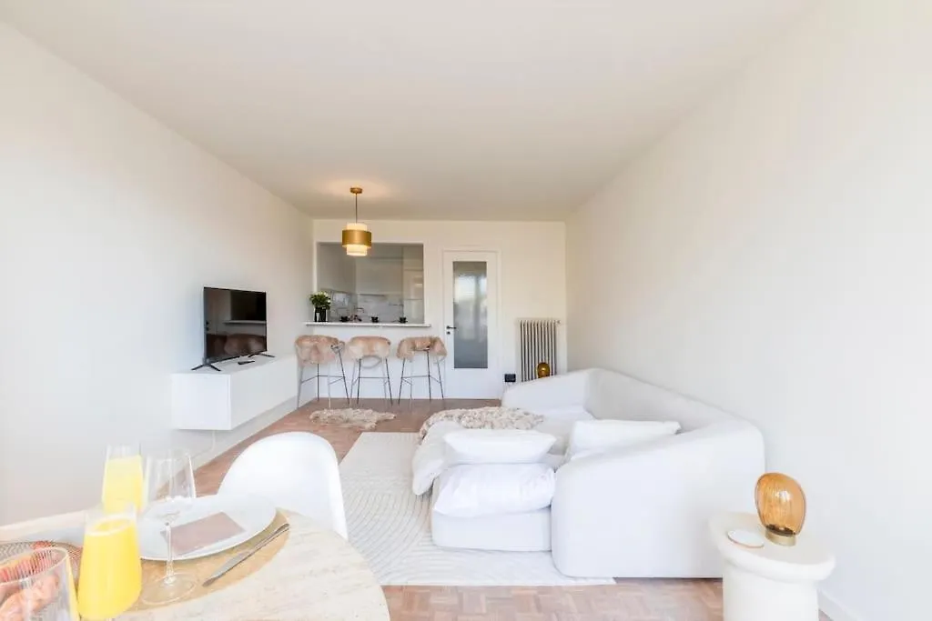 Luxury Leie View Apartment Ghent