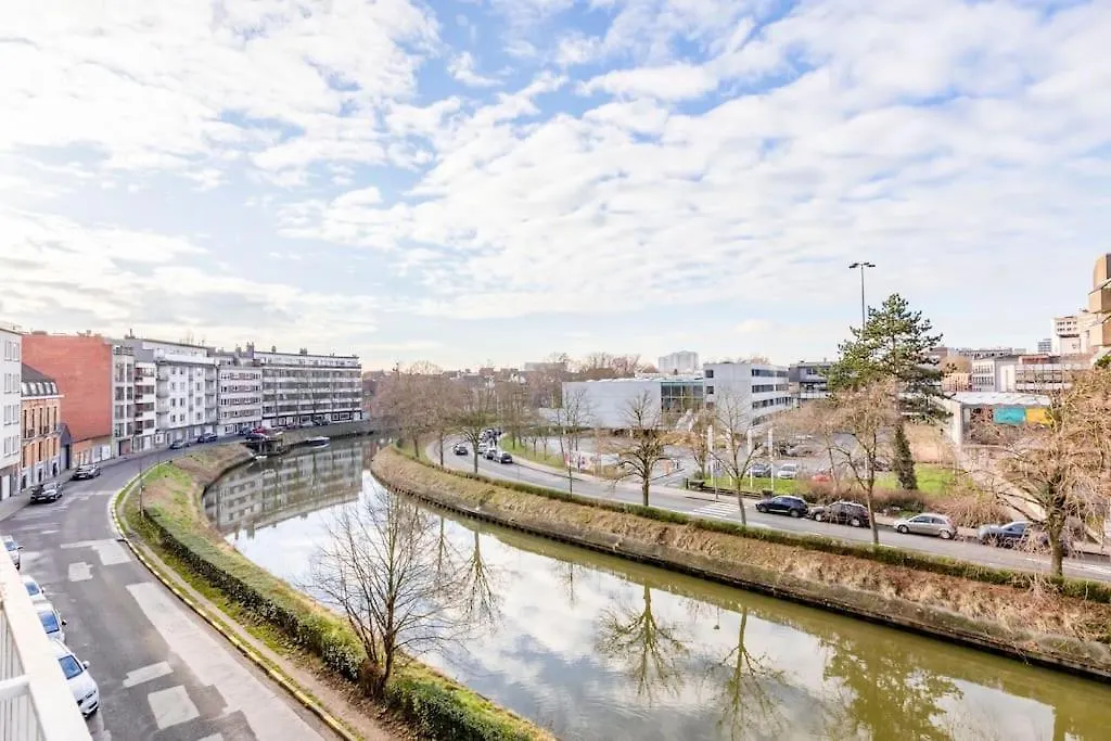 Luxury Leie View Apartment Ghent